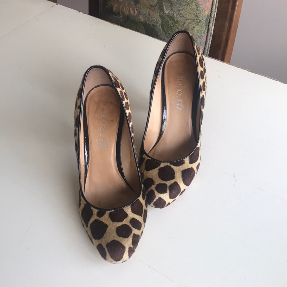 Boutique 9 leopard calf hair pumps. EUC. 4” heel